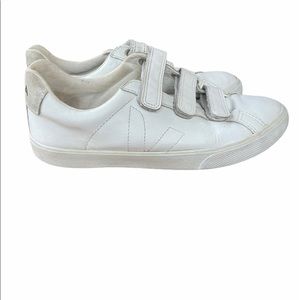 VEJA 3-Lock Logo Suede Trimmed Leather Sneakers 6